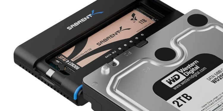 SABRENT USB 3.2 Type C M.2 PCIe NVMe + 2.5/3.5 Inch SSD & HDD Converter [DS-UCMH]