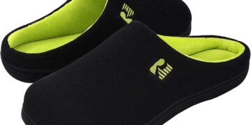 RockDove Men’s Original Two-Tone Memory Foam Slipper
